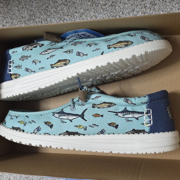 Hey Dude Mens Wally Marlin Slip On Shoes main image 5